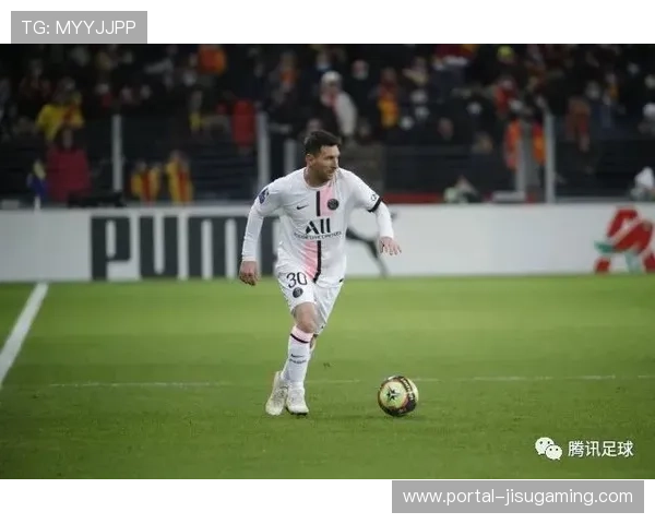 朗斯迎战巴黎FC首次法甲交锋战术博弈成焦点 朗斯迎战巴黎FC首次法甲交锋战术博弈成焦点